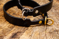 Bild in Galerie-Betrachter laden, schwarzes Zugstopp halsband aus Leder