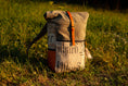 Bild in Galerie-Betrachter laden, Vintage Canvas Rucksack mit Rolltop