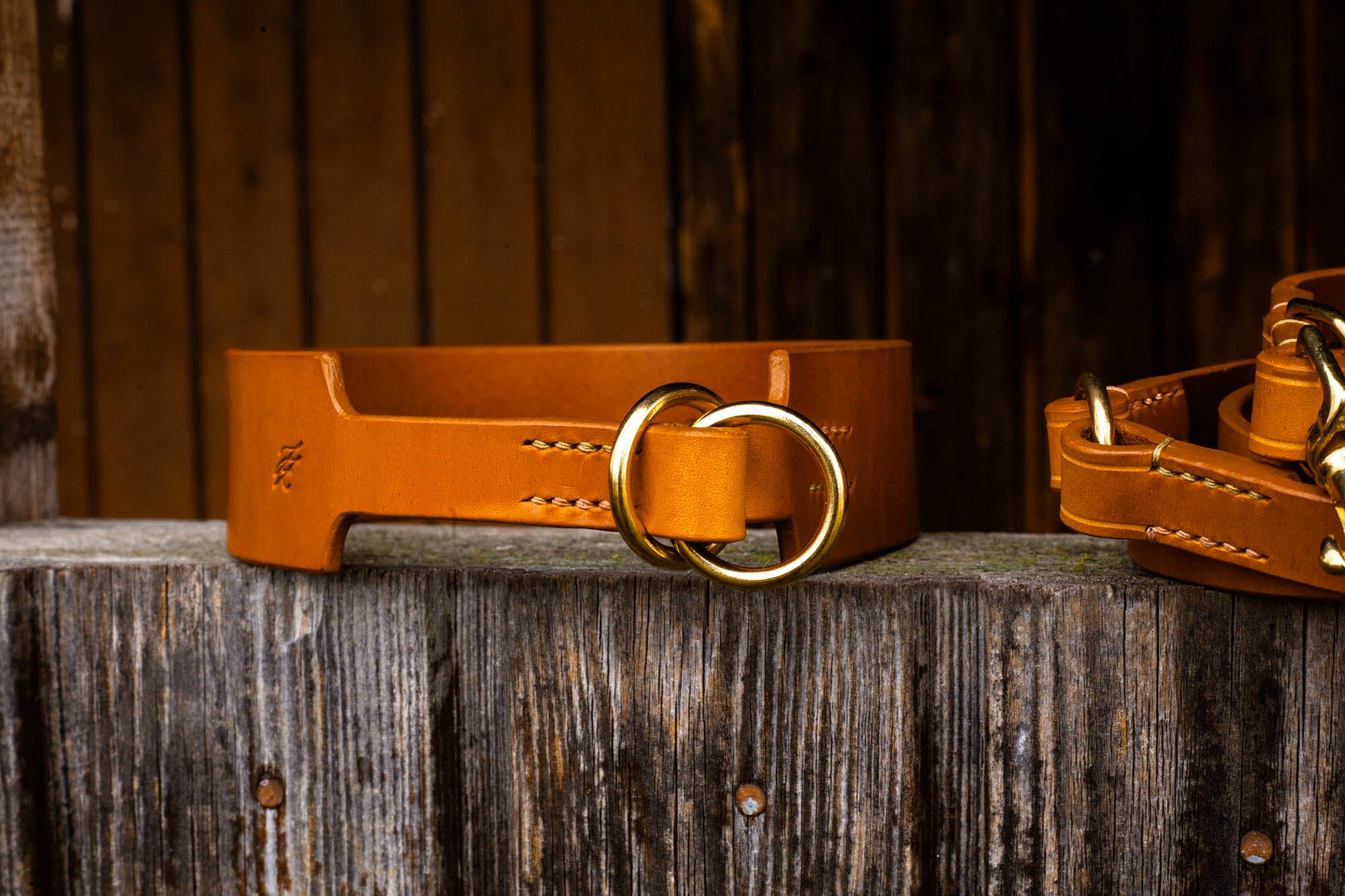 Zugstopphalsband Zugstopp Halsband aus Leder Cognac Messing
