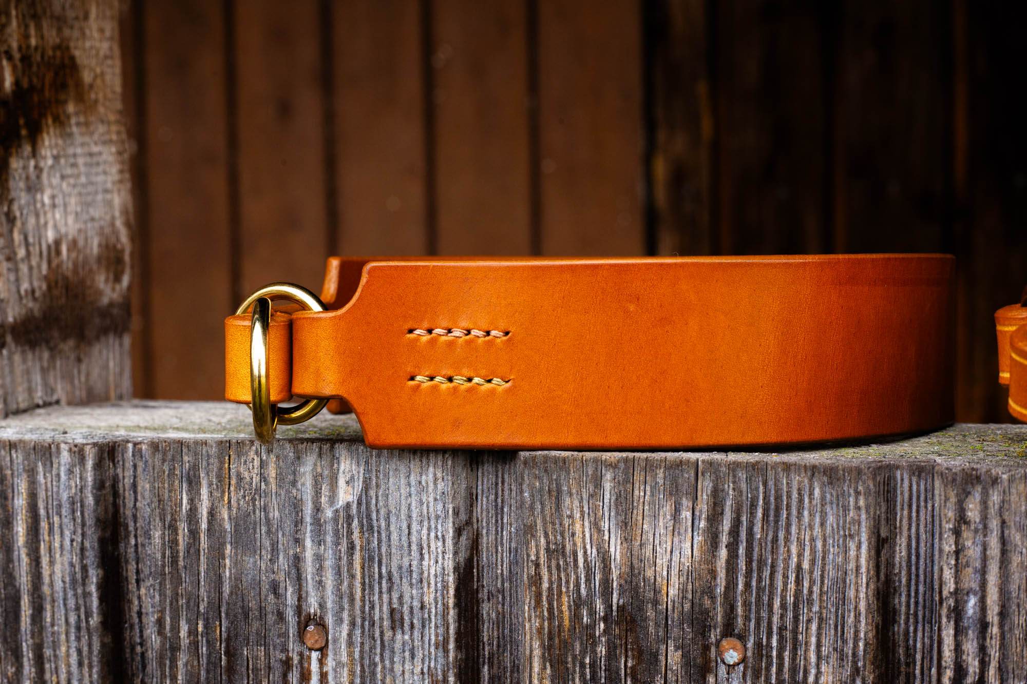 Lederhalsband Zugstopp Halsband aus Leder handgenäht