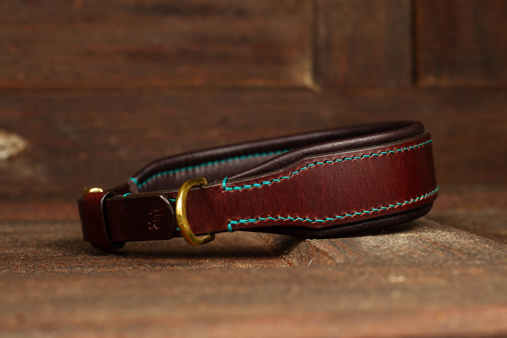 Hundehalsband aus Leder in vielen Farben