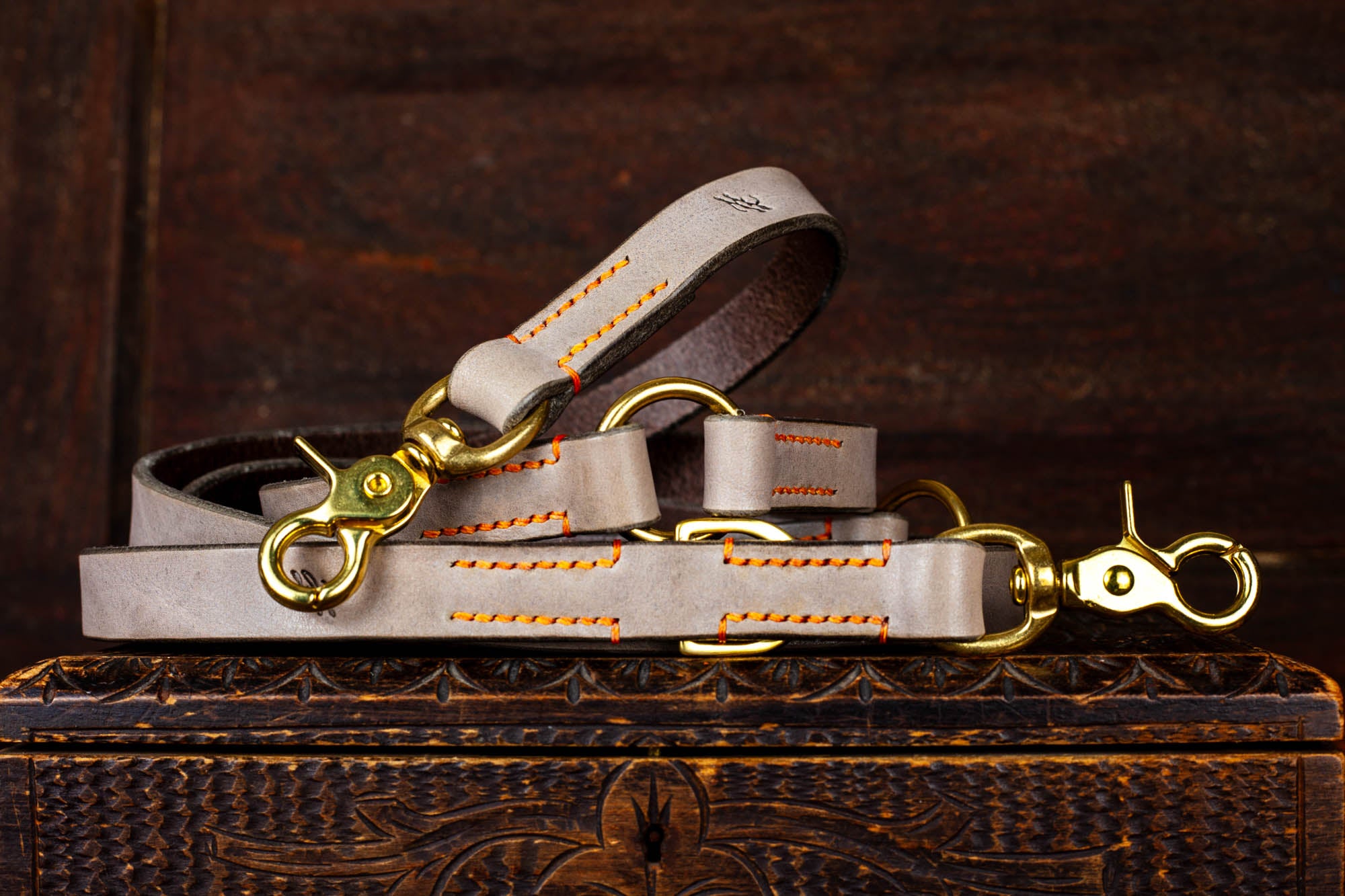 Multifunktionelle Hundeleine aus Leder Lederleine Leine verstellbar Scherenkarabiner