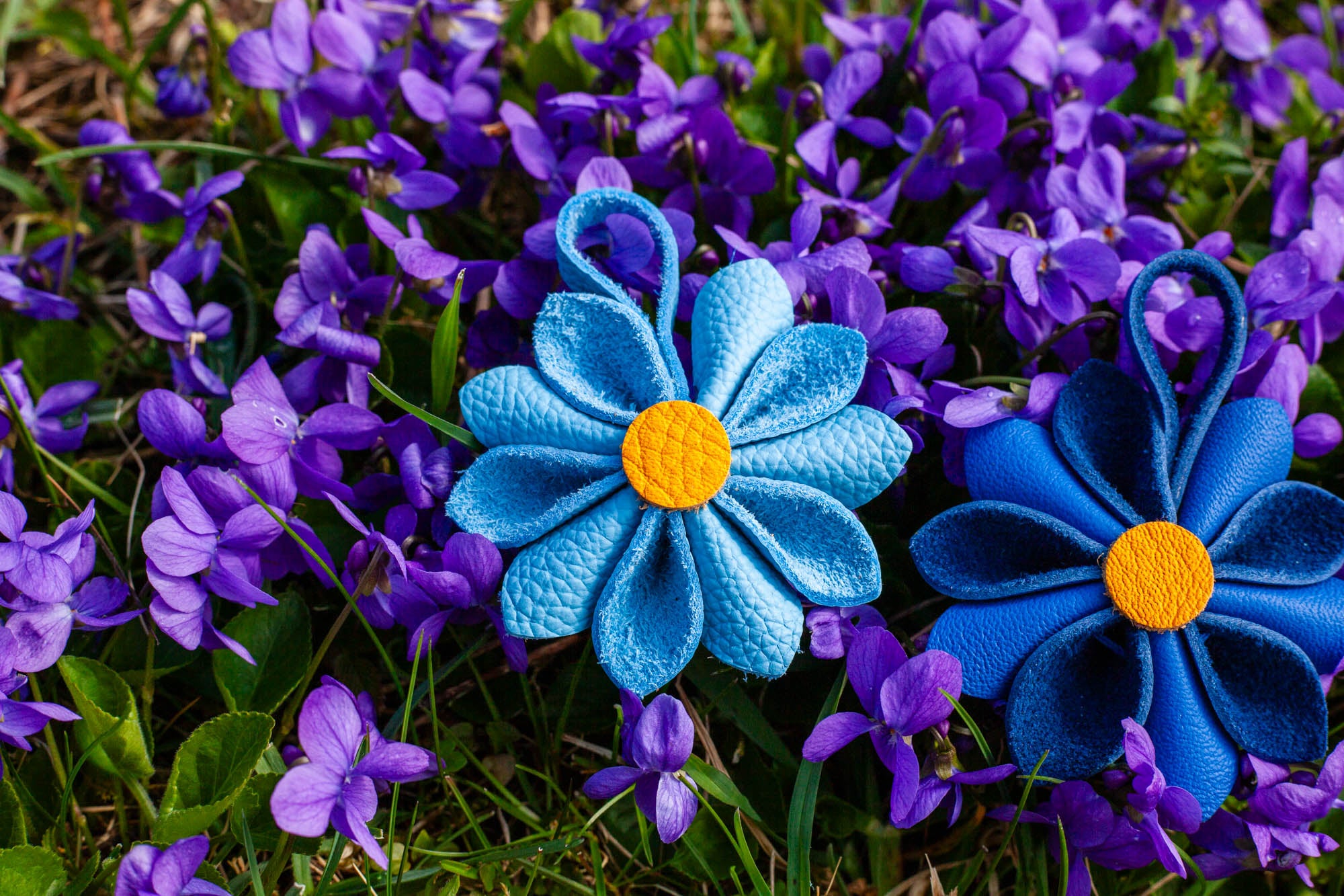 Lederblume Blume Leder Anhänger SChlüsselanhänger