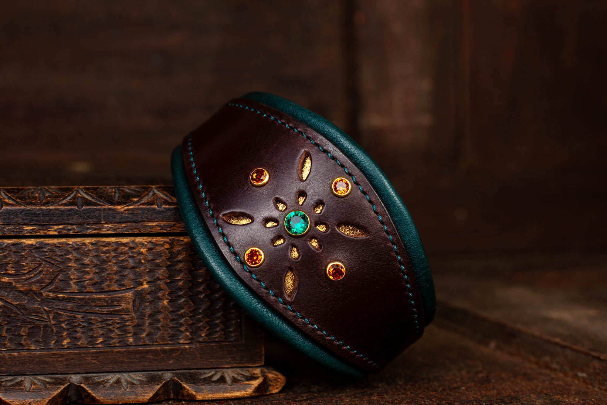 Exklusives handgefertigtes Windhundhalsband aus Leder mit Strass Swarovski 5cm 6cm Breite