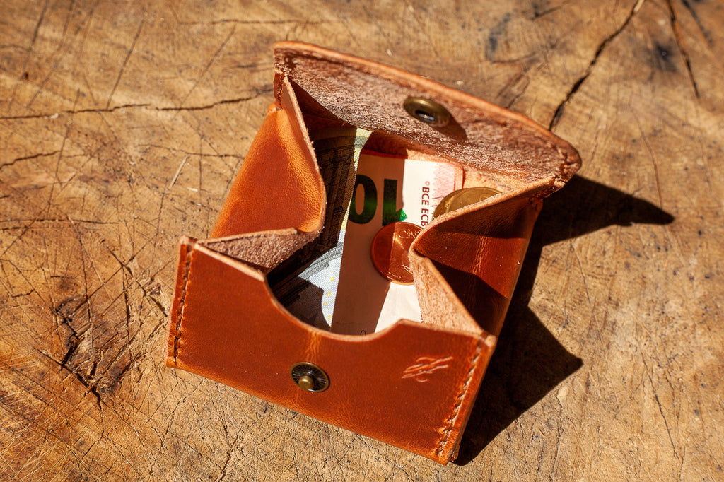 Ledergeldbeutel, Mini Geldbörse aus Leder, handgefertigte Lederaccessoires von der JZ Ledermanufaktur. Geldbeutel aus Leder